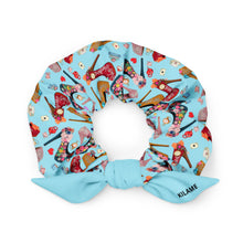 Load image into Gallery viewer, Scrunchie 'Wonderland'