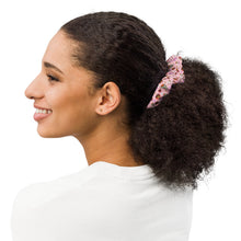 Load image into Gallery viewer, Scrunchie 'Pink Christmas'