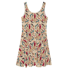 Load image into Gallery viewer, Dress Dokin 'Travel Blogger'