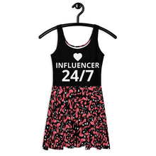 Load image into Gallery viewer, Dress Vilora '24/7 Influencer'