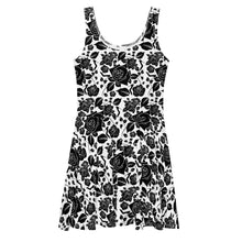 Load image into Gallery viewer, Dress 'Madame'