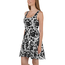 Load image into Gallery viewer, Dress 'Madame'