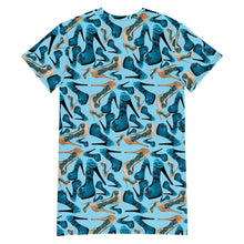 Load image into Gallery viewer, T-shirt dress 'Travel Blogger Girl'