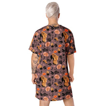 Load image into Gallery viewer, T-shirt dress 'Roma Couture'