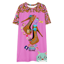Load image into Gallery viewer, T-shirt dress Talli 'Eat me drink me'