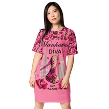 Load image into Gallery viewer, T-shirt dress Virli 'Diamond shoes'
