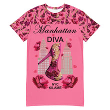 Load image into Gallery viewer, T-shirt dress Virli 'Diamond shoes'