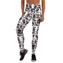 Load image into Gallery viewer, Leggings 'Lilac feathers boots'