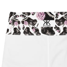 Load image into Gallery viewer, Shorts 'Lilac feathers boots'