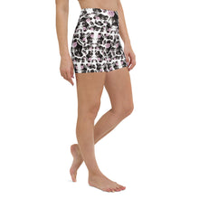 Load image into Gallery viewer, Shorts 'Lilac feathers boots'