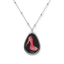 Load image into Gallery viewer, Oval Necklace 'Influencer pump' Kilame