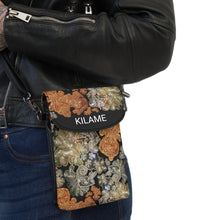 Load image into Gallery viewer, Small Cell Phone Wallet 'Nude embroidery'