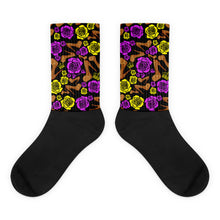Load image into Gallery viewer, Socks 'Purple Gold'