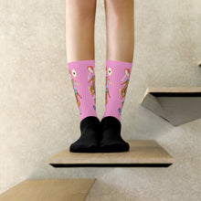 Load image into Gallery viewer, Socks 'Eat me drink me'