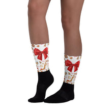 Load image into Gallery viewer, Socks 'Feliz Navidad'