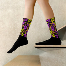 Load image into Gallery viewer, Socks 'Purple Gold'