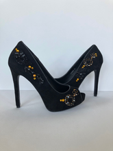 Load image into Gallery viewer, Night pump Size EU 37/ USA 7