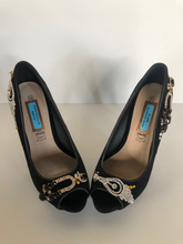 Load image into Gallery viewer, Monaco pump Size EU 38/ USA 8