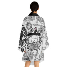 Load image into Gallery viewer, Long Sleeve Kimono Robe Asim 'Roses and Lace'