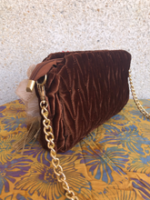 Load image into Gallery viewer, Selva Red Clutch