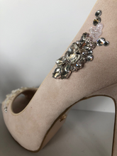 Load image into Gallery viewer, Diamante pump Size EU 38/ USA 8