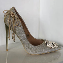 Load image into Gallery viewer, Mediterraneo pumps Size EU 37/ US 7