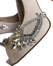 Load image into Gallery viewer, White Dream pump Size EU 40/ USA 10