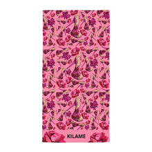 Load image into Gallery viewer, Towel 'Pink Diamond'