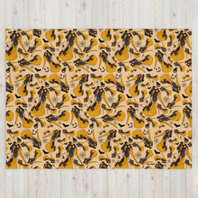 Load image into Gallery viewer, Throw Blanket 'Halloween'