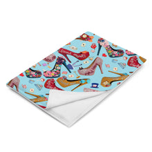 Load image into Gallery viewer, Throw Blanket 'Wonderland'