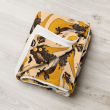 Load image into Gallery viewer, Throw Blanket 'Halloween'