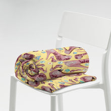 Load image into Gallery viewer, Throw Blanket 'Tea Party'