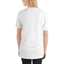 Load image into Gallery viewer, Unisex t-shirt 'Roma amore'