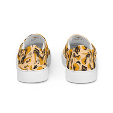 Load image into Gallery viewer, Women’s slip-on canvas shoes 'Fashion Ghost'