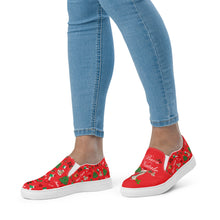 Load image into Gallery viewer, Women’s slip-on canvas shoes 'Buon Natale Italiano'