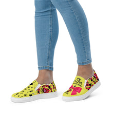 Load image into Gallery viewer, Women’s slip-on canvas shoes 'Fashion Week'