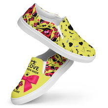 Load image into Gallery viewer, Women’s slip-on canvas shoes 'Fashion Week'