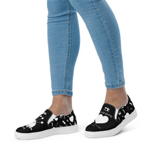 Load image into Gallery viewer, Women’s slip-on canvas shoes 'Create'