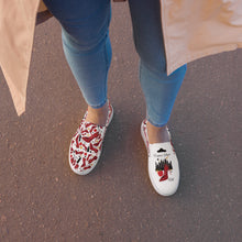 Load image into Gallery viewer, Women’s slip-on canvas shoes 'Empire State of dreams'