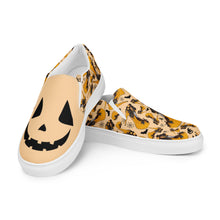 Load image into Gallery viewer, Women’s slip-on canvas shoes 'Fashion Ghost'