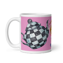 Load image into Gallery viewer, White glossy mug 'Eat me drink me'
