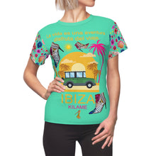 Load image into Gallery viewer, Furgo Tee 'La vida es una aventura'
