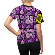 Load image into Gallery viewer, Tee 'Pesela flower'
