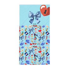 Load image into Gallery viewer, Towel 'Wonderland'
