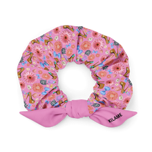 Load image into Gallery viewer, Scrunchie 'Eat me drink me'
