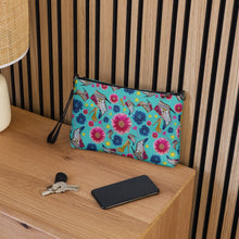 Load image into Gallery viewer, Crossbody bag &#39;Flower Power&#39;
