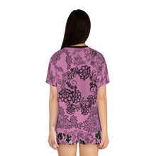 Load image into Gallery viewer, Women&#39;s Short and T-shirt  Set Adet &#39;Fashionista&#39;
