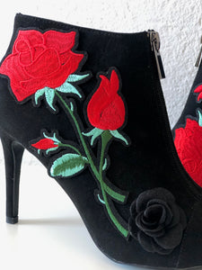 Red Rose Boots Size EU 37/ USA 7