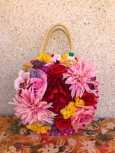 Load image into Gallery viewer, Mary Flowers Handbag
