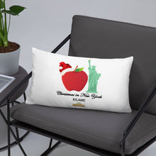Load image into Gallery viewer, Pillow &#39;Christmas in New York Big Apple&#39;
